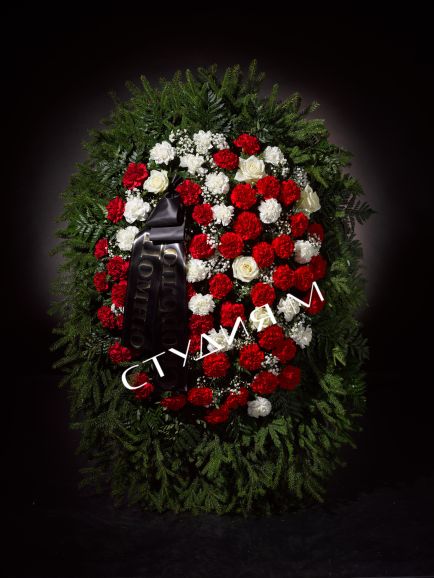 Венок ритуальный из живых цветов "эконом" №6