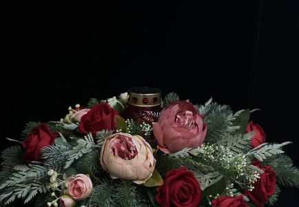 Траурная композиция с лампадой №4