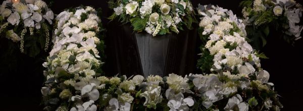 Аренда товаров салона ритуальной флористики