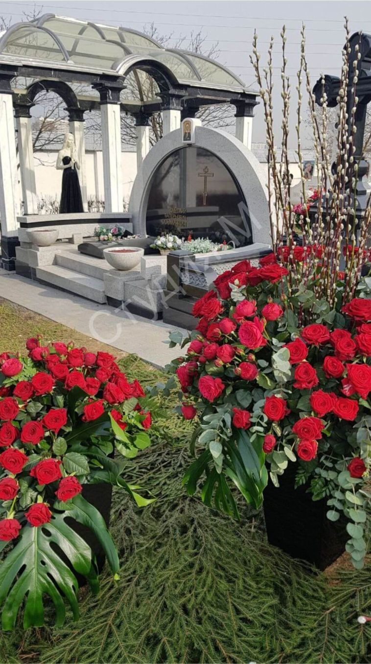 Оформление мест захоронения